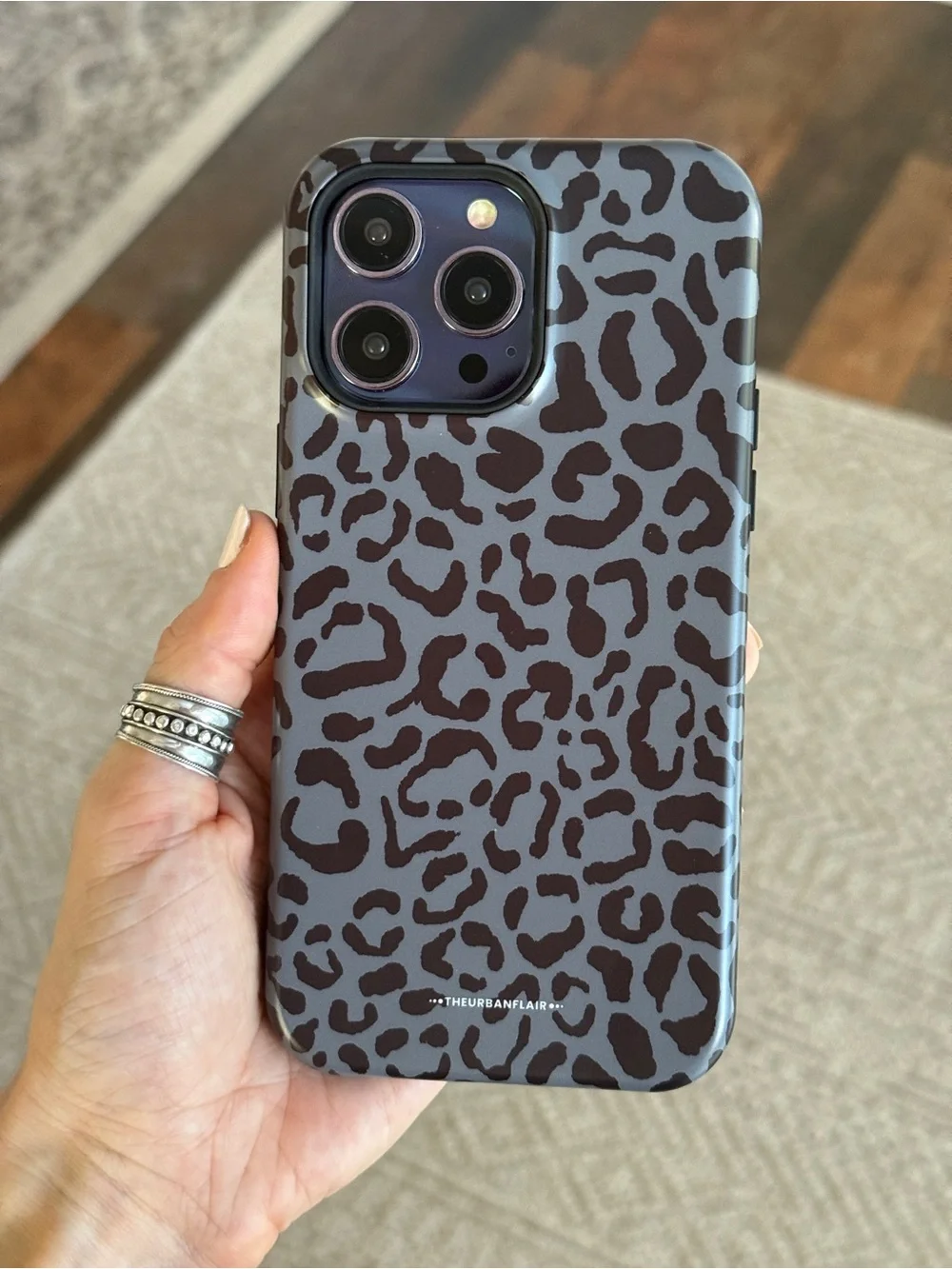 Cool Blue Grey Leopard Print MagSafe Cover For iPhone 14 Pro Max Case